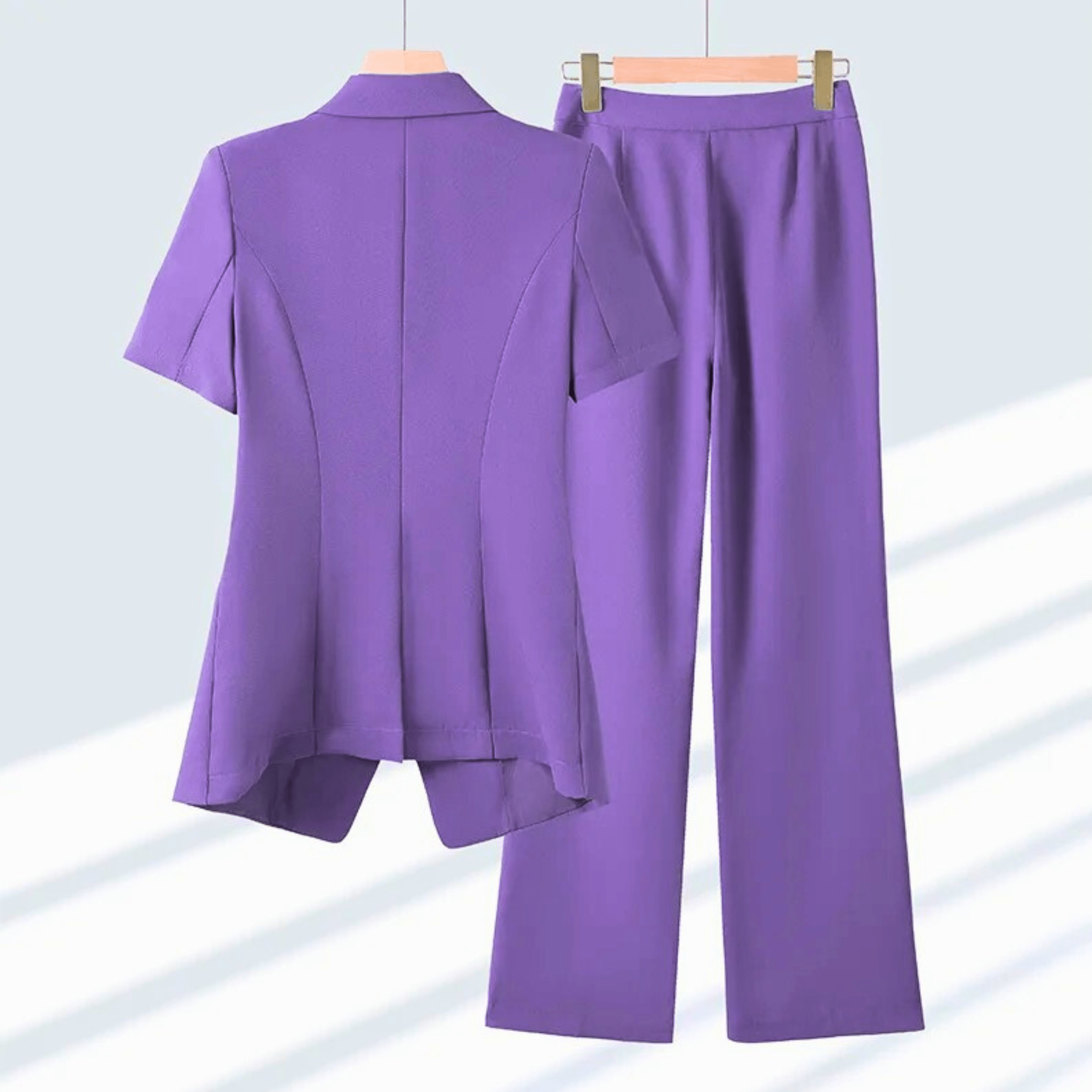 Aurela Essence Tailored Set