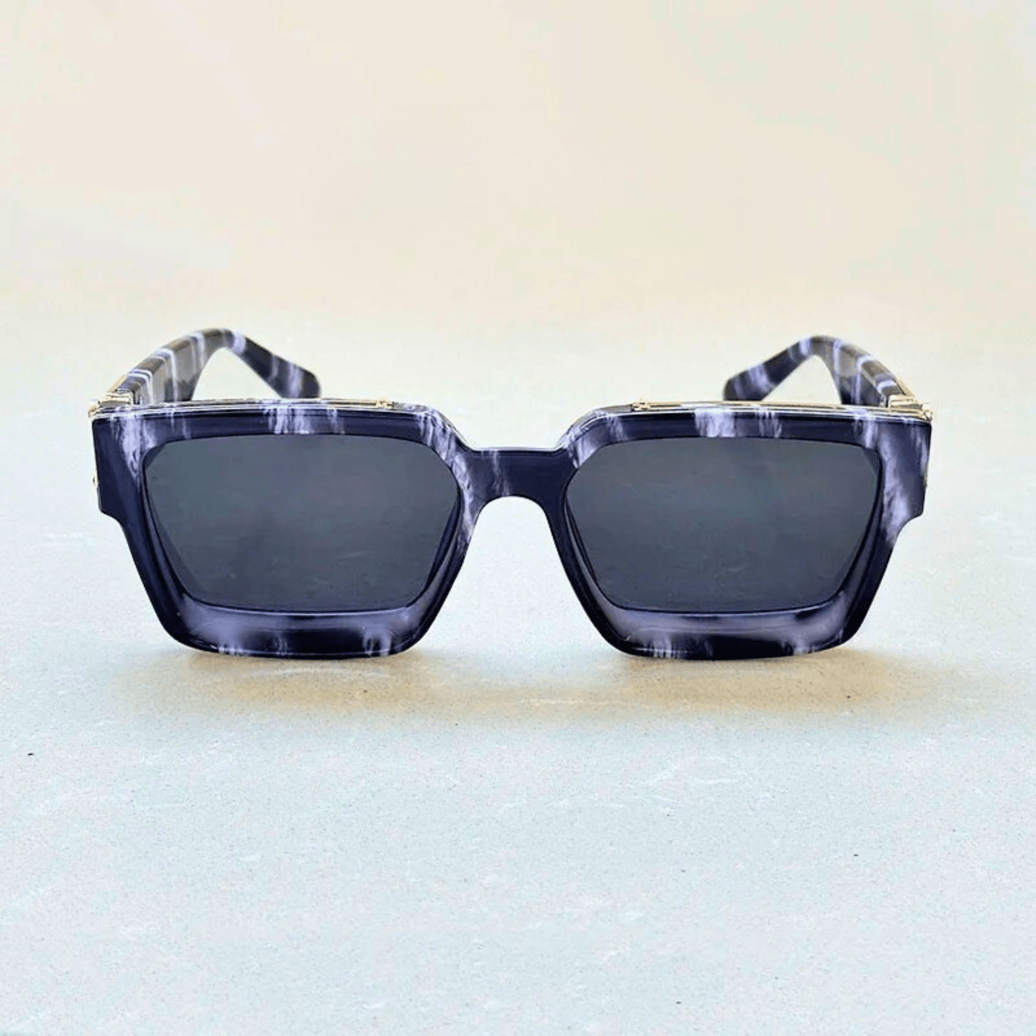 Lumina Retro Square Shades