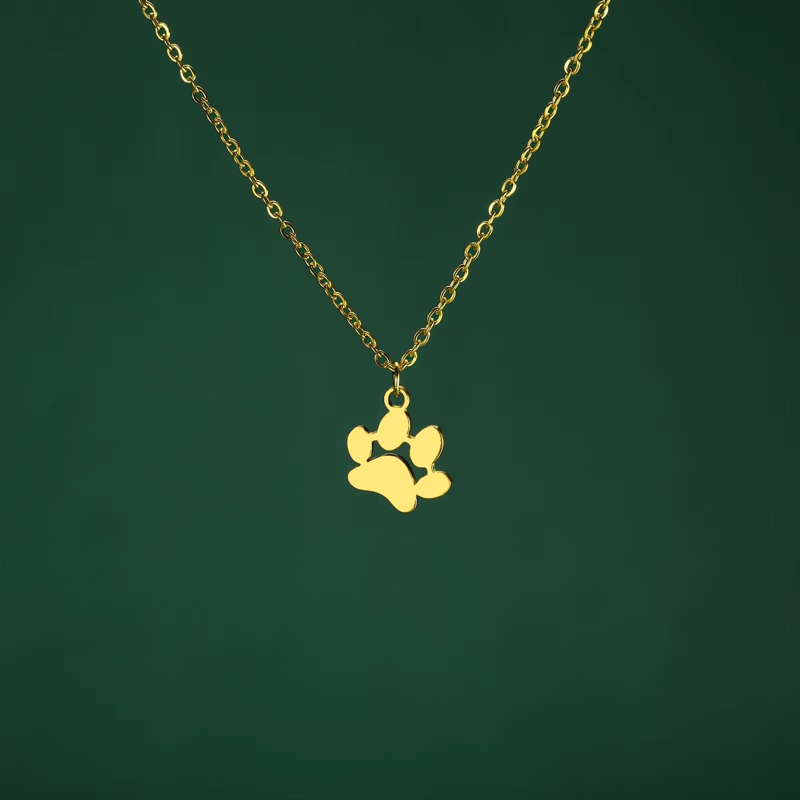 My Furry Friend – Necklace with Paw Print