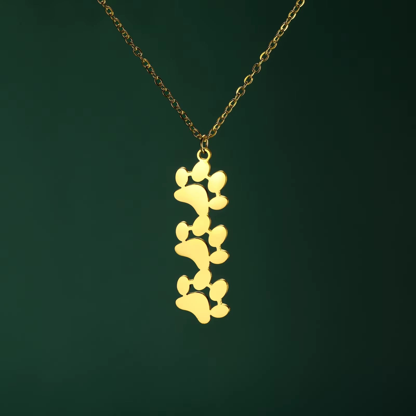 My Furry Friend – Necklace with Paw Print