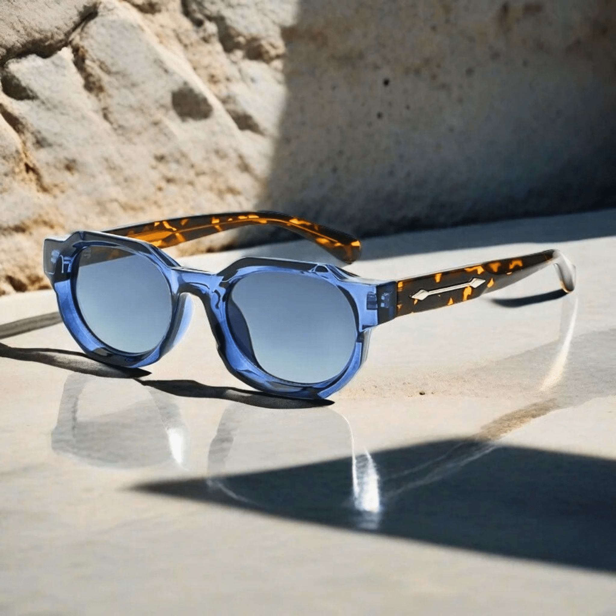 Noirvelle Crystal Shades