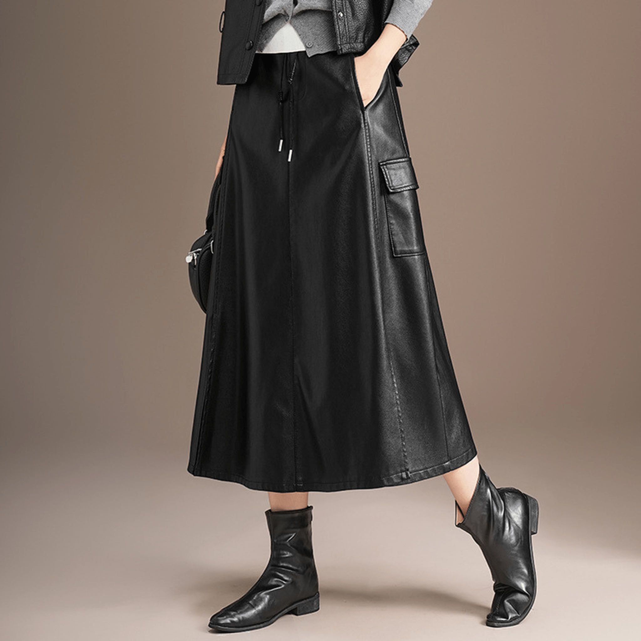 The Vionne Leather Skirt